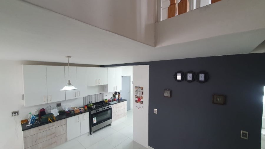 4 Bedroom Property for Sale in Lampiesbaai Western Cape